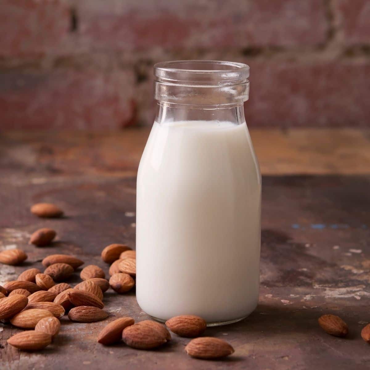 Can You Heat Up Almond Milk In A Microwave?